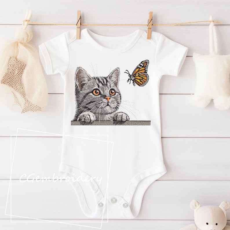 Cat Embroidery Design, Cat and Butterfly Embroidery, Cat Peeking Cat Lover Gift, Funny Cat Mom Machine Embroidery Pattern, Cute Cat Kitten
