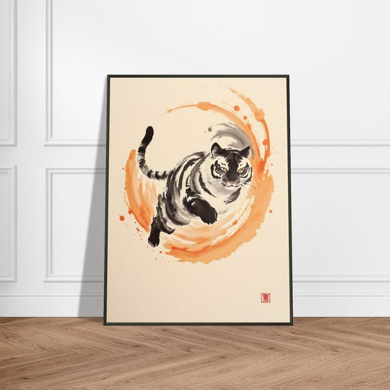 動く虎の墨絵 – 日本の墨絵風野生動物アートプリント、ダイナミックな