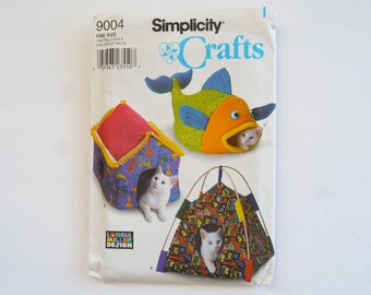 Pet Beds Simplicity 9004 Sewing Pattern UNCUT, Tent, House, Fish Condo