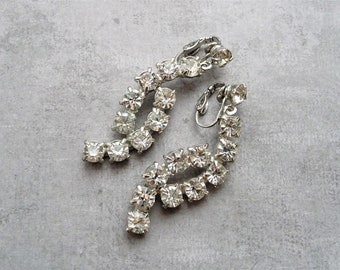 Vintage Dangle Rhinestone Earrings, Clip Ons, Excellent Condition