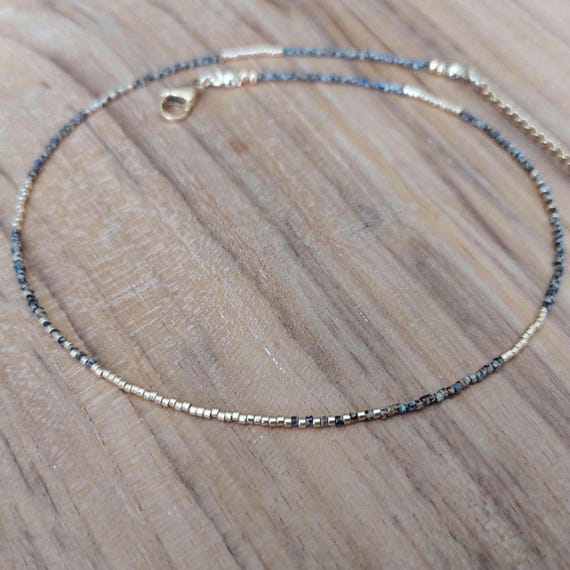 Kleine kralenketting,Delicate kralenketting,gelaagde sieraden,Miyuki Delica Picasso beads necklace,skinny necklace,layering necklace,gift