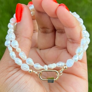 Baroque Pearl Necklace with Gold Carabiner Clasp | Carabiner Necklace | Pearl Choker | Baroque Pearl Choker | Beachy Jewelry