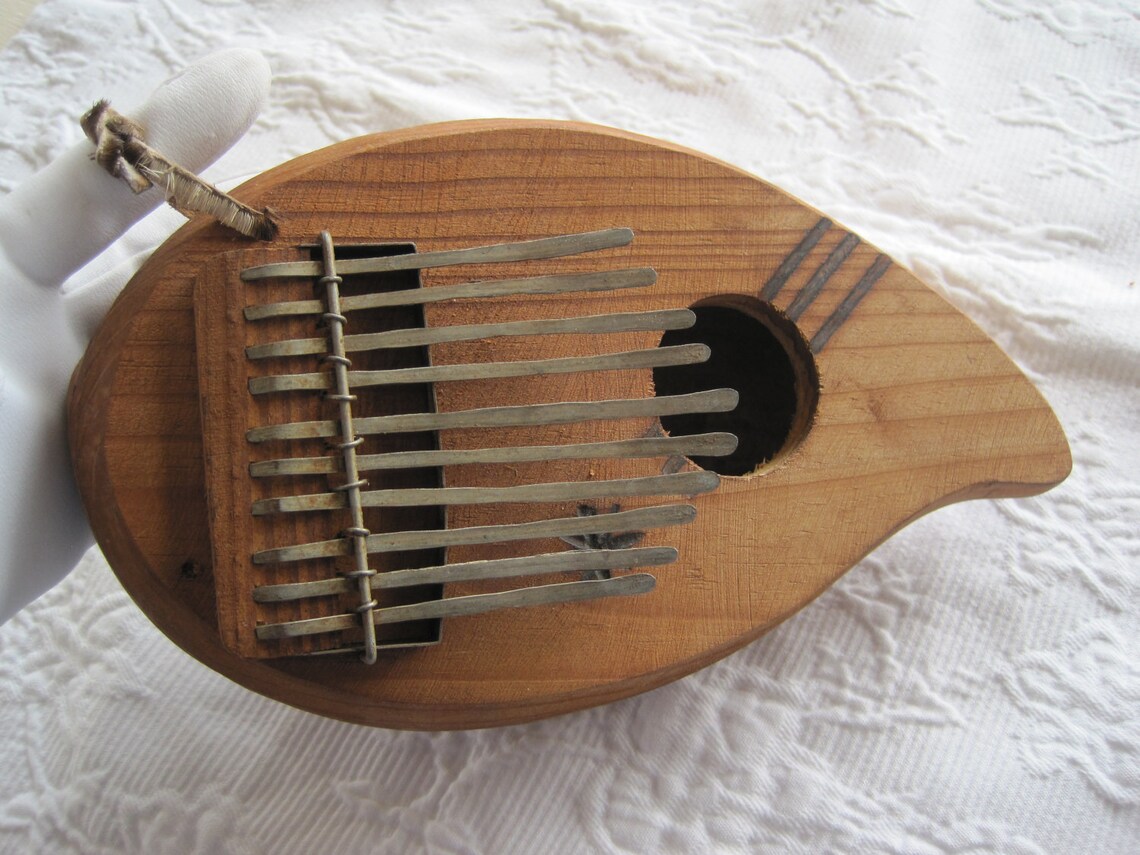 African Gourd Thumb Piano Thumb Harp Musical Instrument Etsy