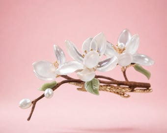 Handmade White Flower Hair Clip, Pearl Tassels, Bridal Barrette