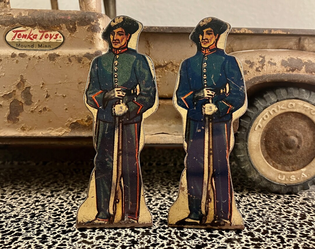 Pair of Vintage Louis Marx Toy Company Tin Litho Bersaglieri Italian Foot Soldier Standing