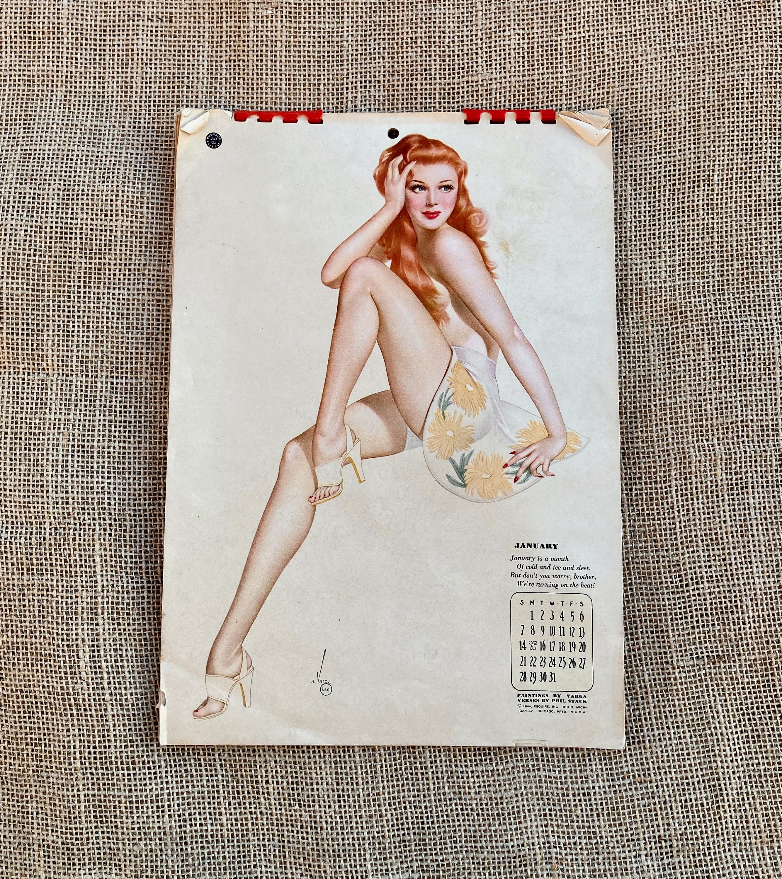 Image of Pin up habillé en pompon fille, du calendrier Esquire Girl