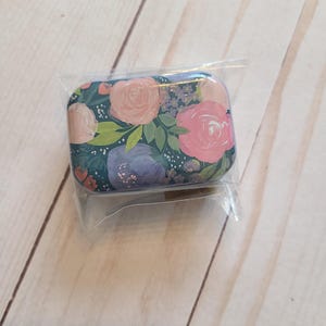 Needle case, magnetic needle box, needle tin, travel needle holder, storage for needles, embroidery, sewing, cross stitch, retreat gift.