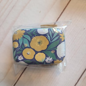 Needle case, magnetic needle box, needle tin, travel needle holder, storage for needles, embroidery, sewing, cross stitch, retreat gift.