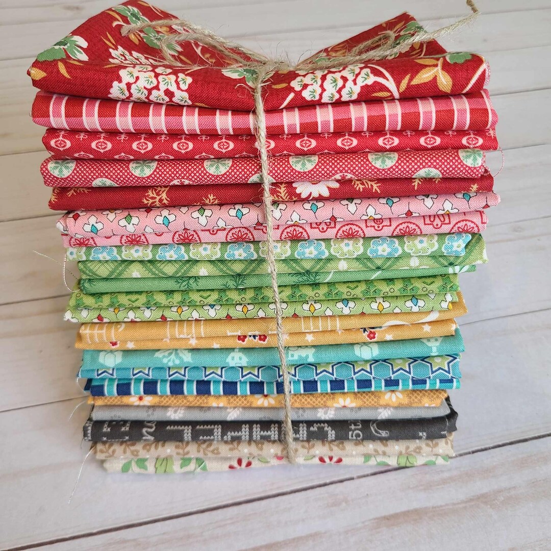 Home Town Holiday by Lori Holt 22 FQ Fat Quarter Bundle Riley Blake - Etsy