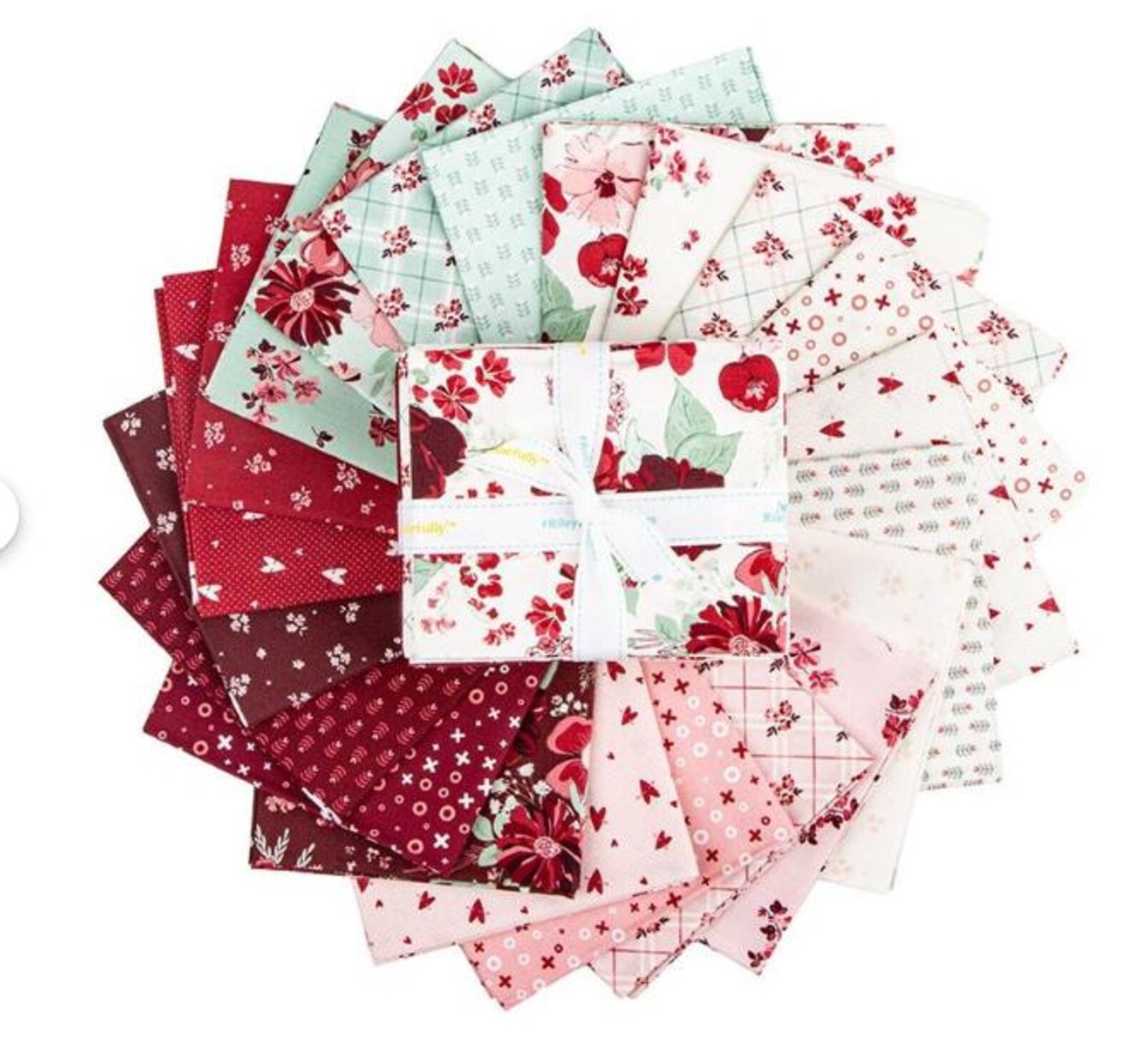 Love You Always Fat Quarter Bundle by Sandy Gervais for Riley Blake ...