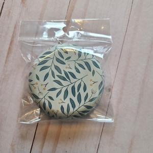 Needle case, magnetic needle box, needle tin, travel needle holder, storage for needles, embroidery, sewing, cross stitch, retreat gift.