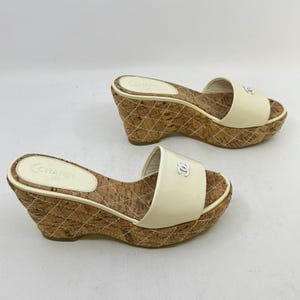 CHANEL Cream Patent Leather Cork Mule Wedge image 2