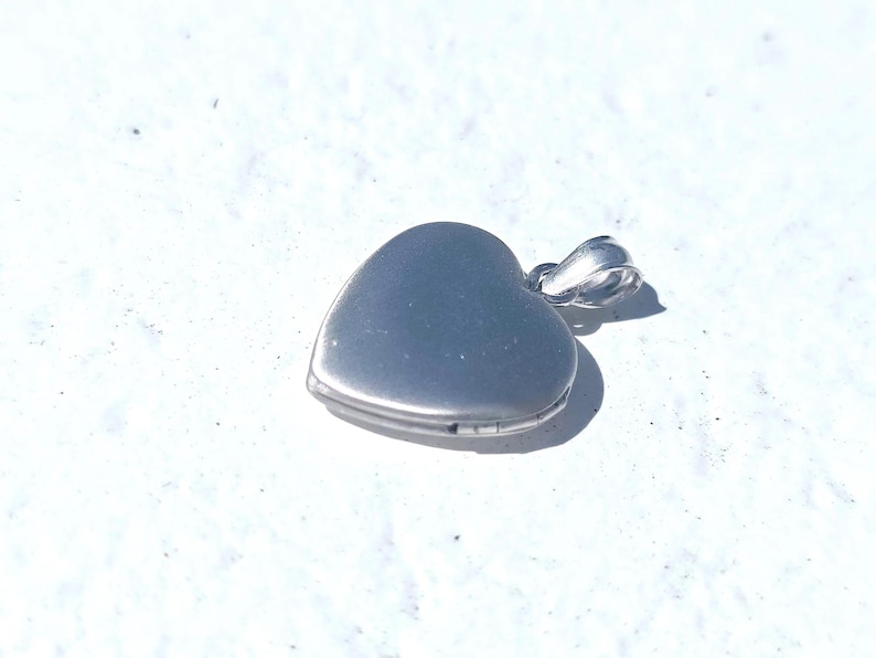 925 Sterling Silver 5/8inches Heart Locket Pendant with Butterfly Patterns image 8