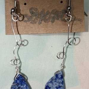 Handmade lapis lazuli wire earrings