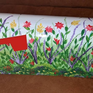 Bunter Wildblumen Mix handgemalter Briefkasten