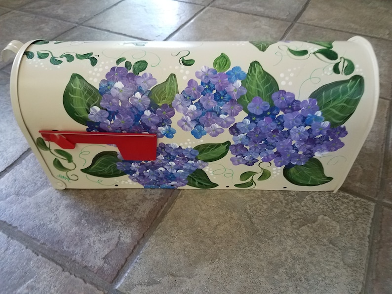Hydrangea Design Hand Painted Mailbox Etsy
