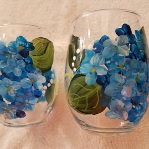 Hydrangea blue stemless wine and beverage glasses (pair)