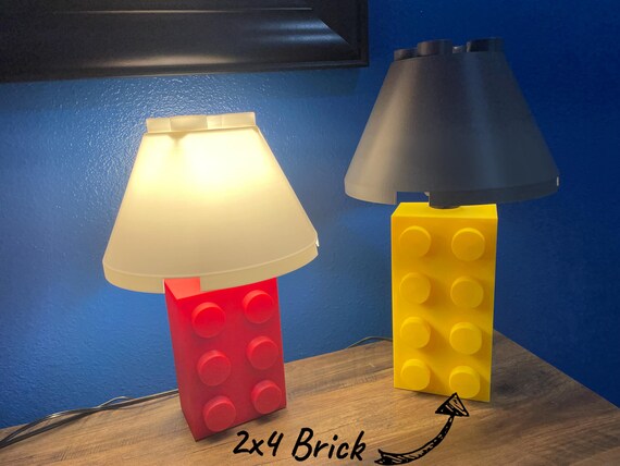 Oversized 2x4 Brick Table Lamp: Playful Kid's Room Décor