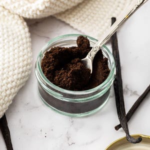 Vanilla Ground Powder | Premium Quality | Bulk Price