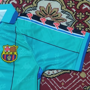 Pep Guardiola #4 Barcelona Away Retro Jersey - 96/97 Season image 9