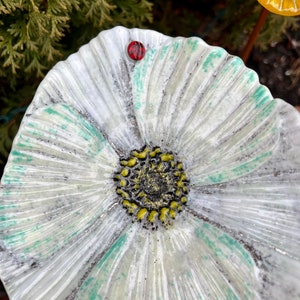 Fused Glass Flower Yard Art | Glass Flower Garden Stake | Glass Garden Art | Flower Garden Decor | Artificial Flowers | Blown Glass Yard Art