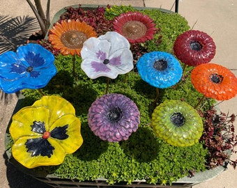 Glass Yard Art | Glass Flower for Patio | Garden Art | Plant Stake | Garden Deco | Sunflower | Hibiscus | Fused Glass Flower | Blown Glass