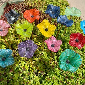 Glass Yard Art | Glass Flower | Garden Art | Blown Glass | Garden Marker | Gardening Gift |  | Garden Stake | Outdoor Garden Decor  | Plant