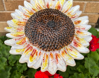 Glass Yard Art Sunflower | Garden Art | Yard Art | Garden Stake | Fused Glass | Glass Flower | Flower Garden | Poppy | Artificial Flowers