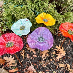 Glass Flower Yard Art | Glass Flower | Glass Garden Art | Plant Stake | Garden Decor | Poppy | Fused Glass Flower | Blown Glass