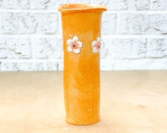 Ochre Stoneware Bouquet Vase, Modern Stoneware, Decorated ceramic vase for flowers, kitchen utensils holder, ochre yellow pot