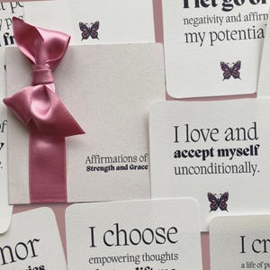Carta regalo di benessere fatta a mano, carta di affermazione, carta di consapevolezza per donne, strumento di cura di sé positiva, carta con citazione a farfalla, regalo ispiratore