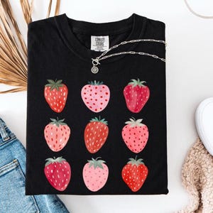 Cottagecore Strawberry T-Shirt: Comfort Colors® Botanical Fruit Tee