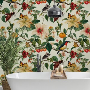 Vintage botanische Tapete mit Vögeln, Früchten und tropischen Blumen schälen und aufkleben, Blumenwandbild, exotische Tapete
