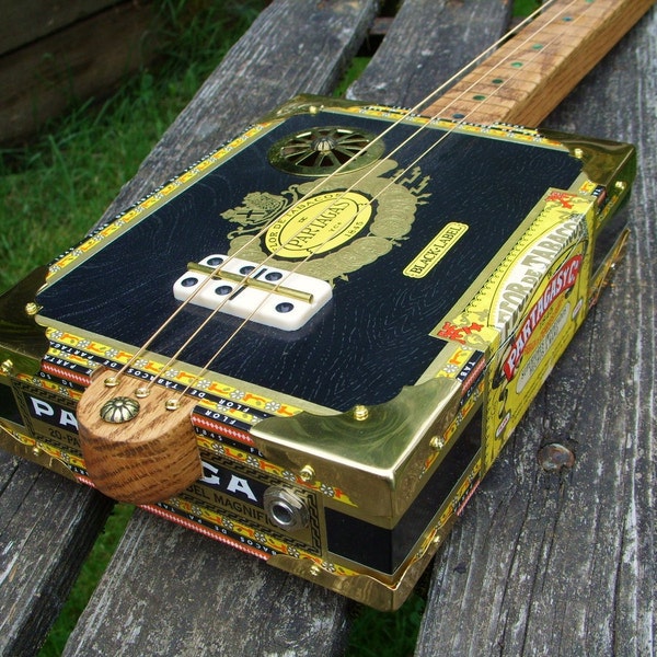 Cigar box guitar -  Blackjack 3 string slide