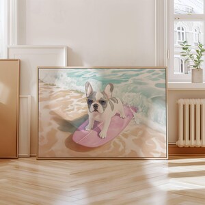 Póster de bulldog francés nadando en el océano, paisaje de verano, decoración de casa de playa, arte de pared imprimible minimalista, divertido póster horizontal de perro