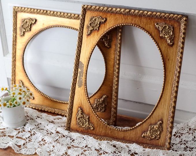 Pair of Vintage Ornate Gold Frames - Etsy