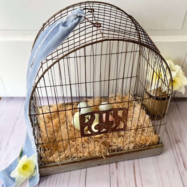 Vintage 1940’s Hendryx Metal Birdcage