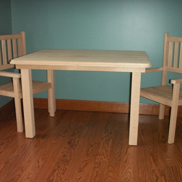 CHILDREN'S HANDMADE SOLID OAK TABLE AND 2 CHAIRS SET