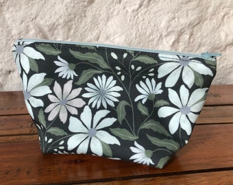 medium floral pattern zipper pouch in charcoal black and shades of grey