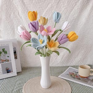Handmade Tulip Crochet Flower - Knitted Tulip/Rose Bouquet, Perfect for Wedding Bridal Bouquet, Anniversary, Mother&#39;s Day,Graduation Bouquet