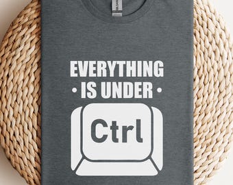 Camiseta divertida de programador: Camiseta gráfica con humor de codificador y juego de palabras con teclado