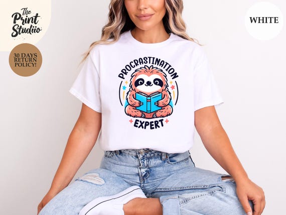 Procrastination Expert Sloth Shirt, Cute Animated Sloth Reading Book Tee, Funny Lazy Bookworm Gift, Slow Reader Humor T-Shirt