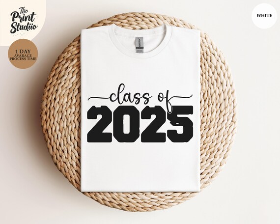 Class of Seniors 2025 Shirt, Bold Stylish Senior Tee, End of School Gift, Graduation Class Shirt, Summer Break Shirt, Teacher Gift Idea