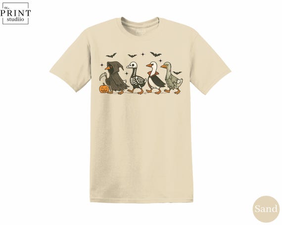 Horror Goose Halloween T-Shirt: Scary Costume Graphic Tee