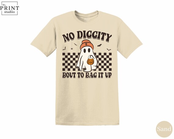 Retro Skate Ghost Halloween T-Shirt: Funny Spooky Graphic Tee