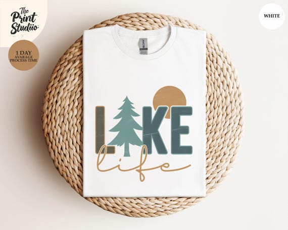 Lake Life Tree Shirt, Retro Camping, Vintage Outdoor Adventure Shirt, Summer Lake Vibes T-shirt, Holiday Nature Lover Gift, Boho Camp Life