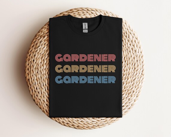 Gardener T-Shirt: Retro Plant Lover Unisex Tee