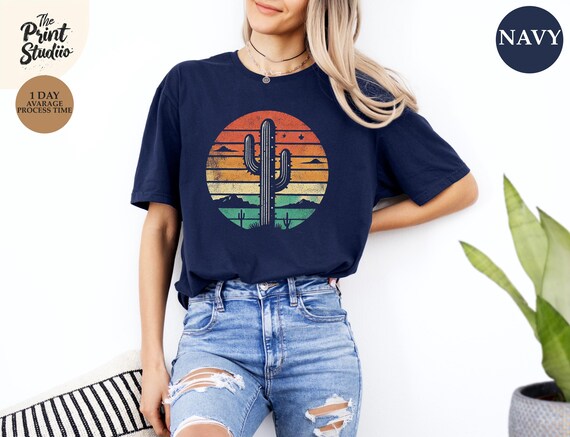 Retro Sunset Cactus T-Shirt Vintage Desert Graphic Tee Western Nature Shirt Boho Summer Vibes Tee Southwestern Aesthetic Gift Tee