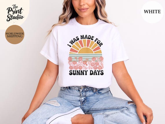 Retro Sunset Graphic T-Shirt: Coastal Summer Vibes Tee