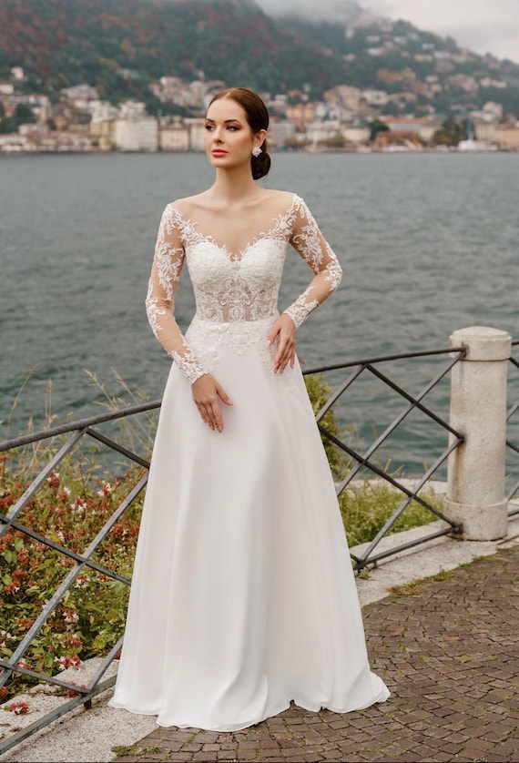 lace bodice chiffon skirt wedding dress Sunshine Sale 899.99 Size 16 | Beau Belles